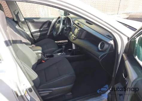 2018 Toyota Rav4 Xle из США, поврежденный, VIN 2T3WFREV3JW483370